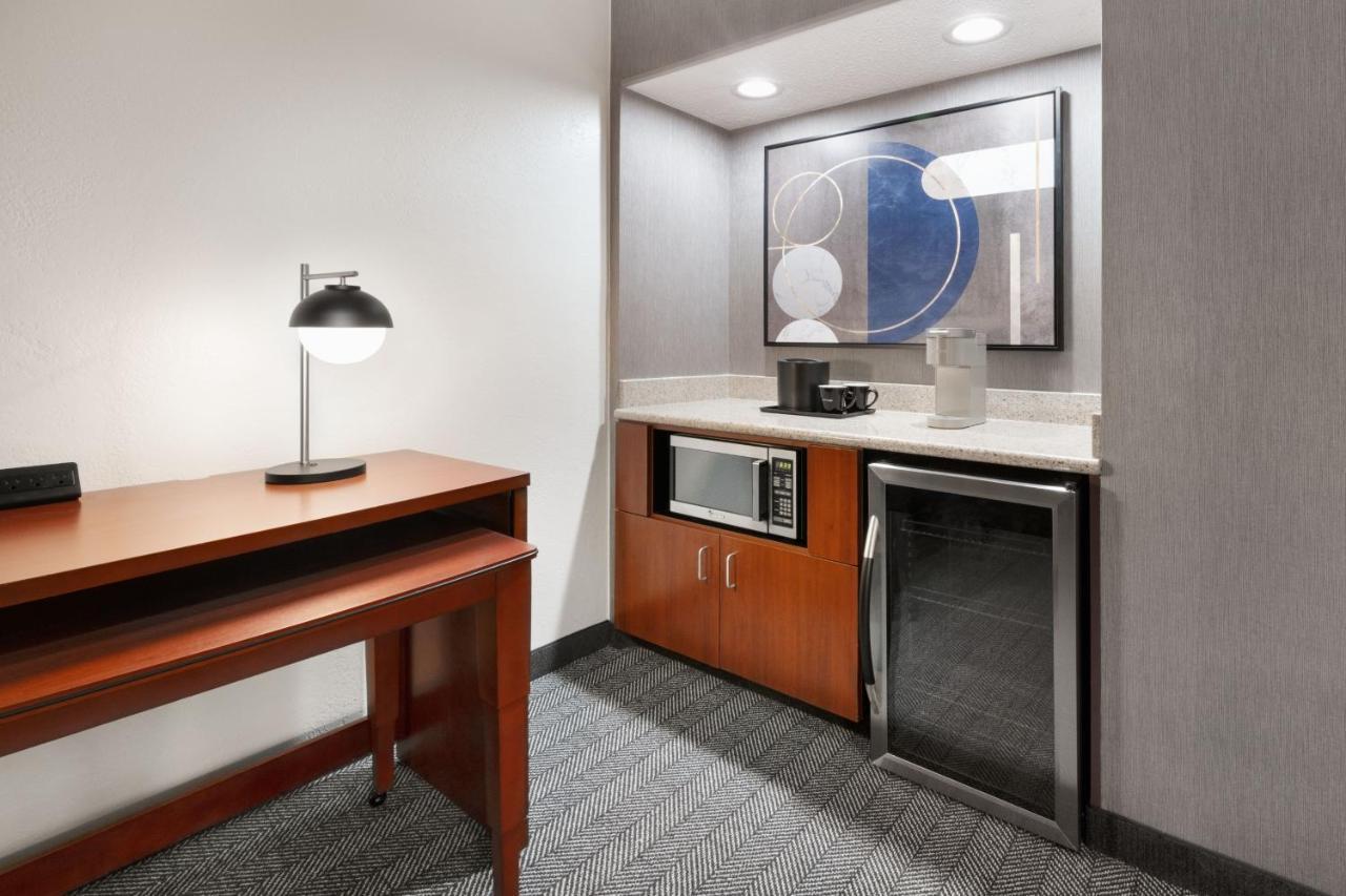 Courtyard By Marriott Memphis Airport Hotel Luaran gambar